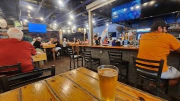 Boulevard Burgers & Tap House