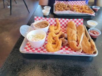 Sam's Southern Eatery (Russellville)