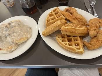 Eggs Up Grill 1